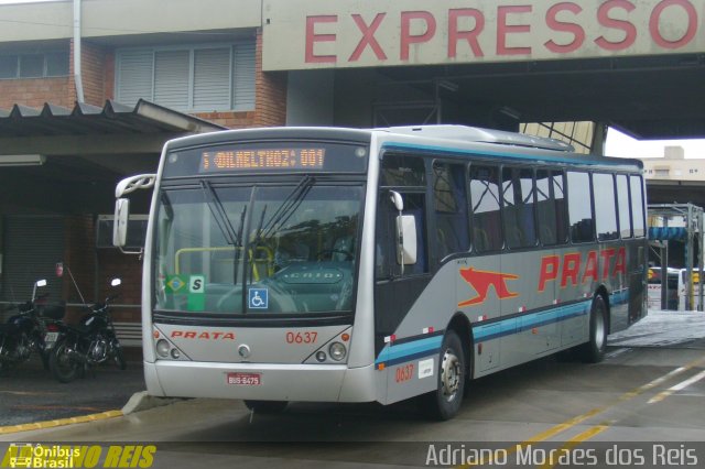 Expresso de Prata 0637 na cidade de Bauru, São Paulo, Brasil, por Adriano Moraes dos Reis. Número da foto: #1362191.