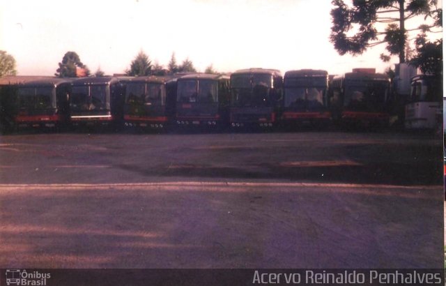 Montana Turismo 8662 na cidade de Curitiba, Paraná, Brasil, por Reinaldo Penha. Número da foto: #1363928.