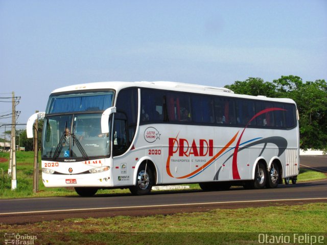 Pradi Transportadora Turística 2020 na cidade de Foz do Iguaçu, Paraná, Brasil, por Otavio Felipe Balbinot. Número da foto: #1370888.