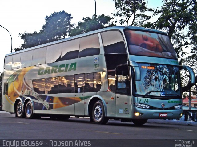 Viação Garcia 7174 na cidade de Maringá, Paraná, Brasil, por Robson Alves. ID da foto: 1371487.