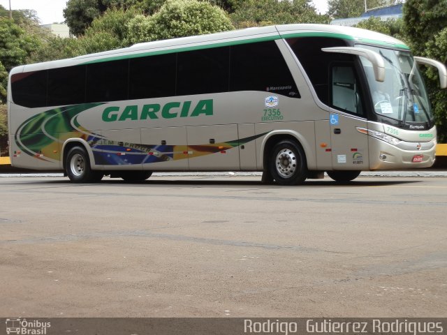 Viação Garcia 7356 na cidade de Londrina, Paraná, Brasil, por Rodrigo  Gutierrez Rodrigues. Número da foto: #1371835.