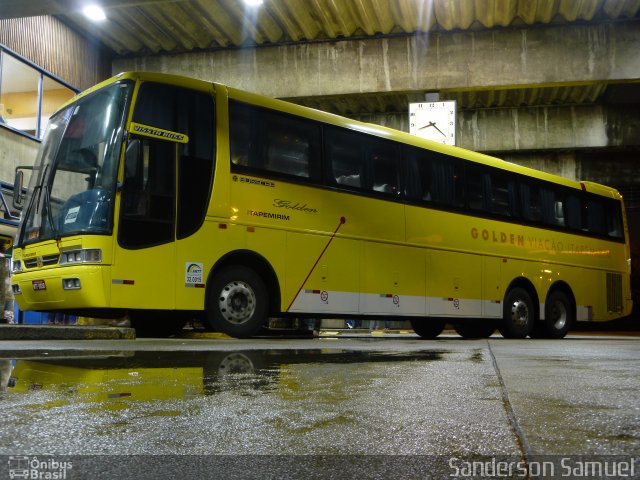 Viação Itapemirim 45279 na cidade de Curitiba, Paraná, Brasil, por Sanderson Samuel. Número da foto: #1373166.