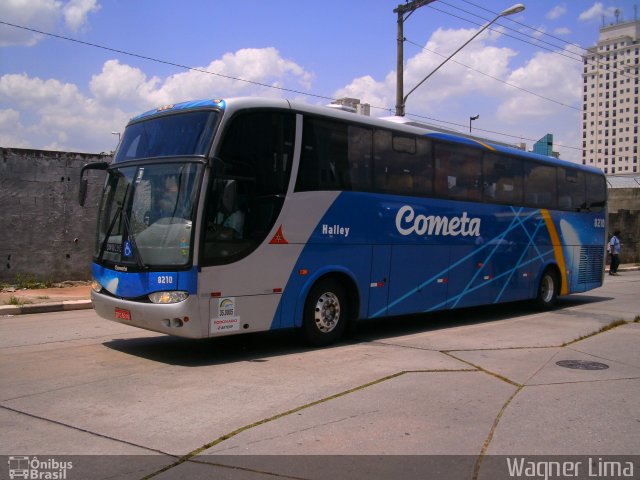 Viação Cometa 8210 na cidade de São Paulo, São Paulo, Brasil, por Wagner Lima. ID da foto: 1321318.