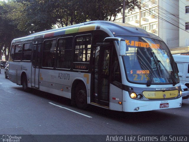 Translitorânea Turística A21070 na cidade de Rio de Janeiro, Rio de Janeiro, Brasil, por André Luiz Gomes de Souza. ID da foto: 1320995.