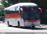Viação Vale do Tietê 813  na cidade de São Paulo, São Paulo, Brasil, por Leonardo Fidelli. Número da foto: #1375723.