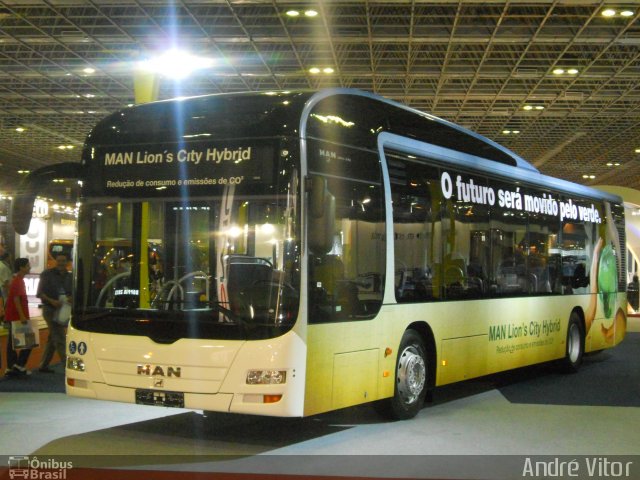 Volkswagen Ônibus e Caminhões - MAN Latin America LIONS CITY HYBRID na cidade de Rio de Janeiro, Rio de Janeiro, Brasil, por André Vitor  Silva dos Santos. Número da foto: #1323998.