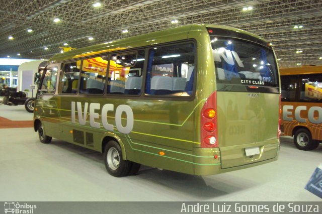 Iveco Iveco na cidade de Rio de Janeiro, Rio de Janeiro, Brasil, por André Luiz Gomes de Souza. ID da foto: 1325835.