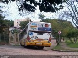 Companhia Carris Porto-Alegrense 0776 na cidade de Porto Alegre, Rio Grande do Sul, Brasil, por Juan Romero. Número da foto: #1331273.