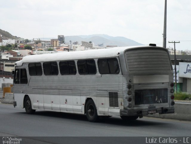Ônibus Particulares 6010 na cidade de Caruaru, Pernambuco, Brasil, por Luiz Carlos de Santana. Número da foto: #1332520.