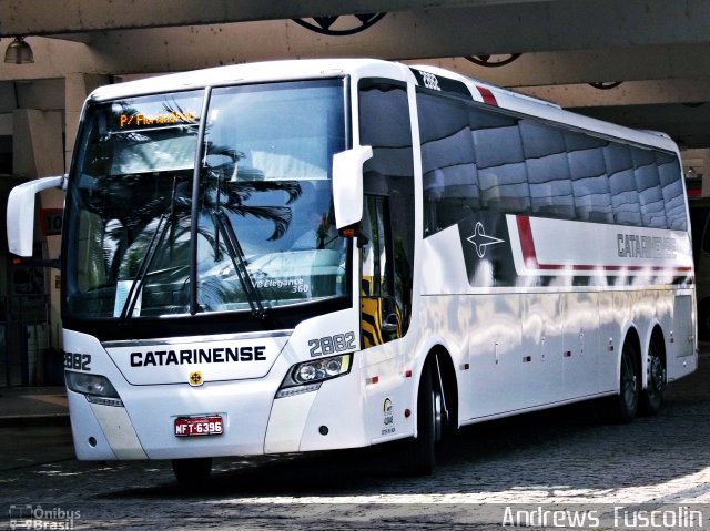 Auto Viação Catarinense 2882 na cidade de Joinville, Santa Catarina, Brasil, por Andrews  Fuscolin. Número da foto: #1333152.