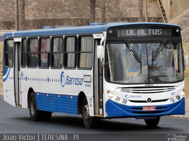 Empresa Barroso 157 na cidade de Teresina, Piauí, Brasil, por João Victor. Número da foto: #1379478.
