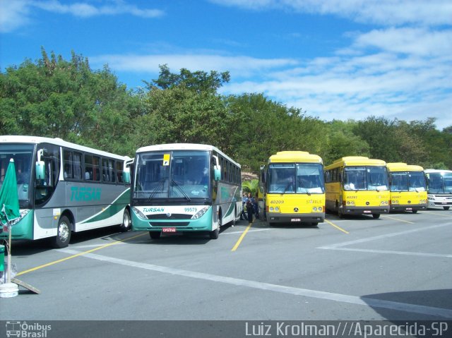 Tursan - Turismo Santo André 99579 na cidade de Aparecida, São Paulo, Brasil, por Luiz Krolman. Número da foto: #1396929.