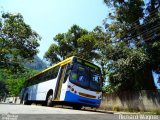 Ônibus Particulares LNV-5859 na cidade de Guapimirim, Rio de Janeiro, Brasil, por Richard Wagner. Número da foto: #1398180.