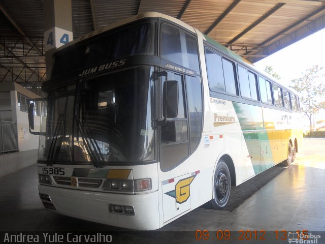 Empresa Gontijo de Transportes 15385 na cidade de Patrocínio, Minas Gerais, Brasil, por Andrea Yule Carvalho. ID da foto: 1401520.