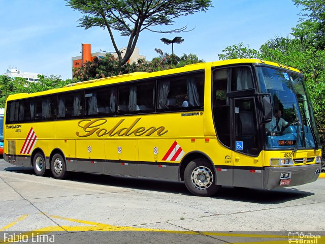 Viação Itapemirim 45201 na cidade de São Paulo, São Paulo, Brasil, por Fabio Lima. ID da foto: 1404361.