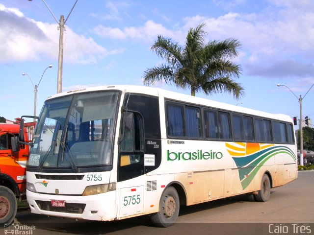 Expresso Brasileiro 5755 na cidade de Pedro Canário, Espírito Santo, Brasil, por Caio Trés. Número da foto: #1404417.