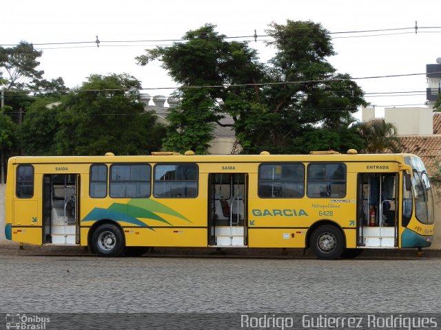 Viação Garcia 6428 na cidade de Maringá, Paraná, Brasil, por Rodrigo  Gutierrez Rodrigues. Número da foto: #1409292.