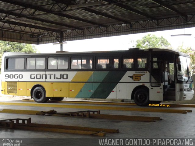 Empresa Gontijo de Transportes 9860 na cidade de Pirapora, Minas Gerais, Brasil, por Wagner Gontijo Várzea da Palma-mg. ID da foto: 1411496.