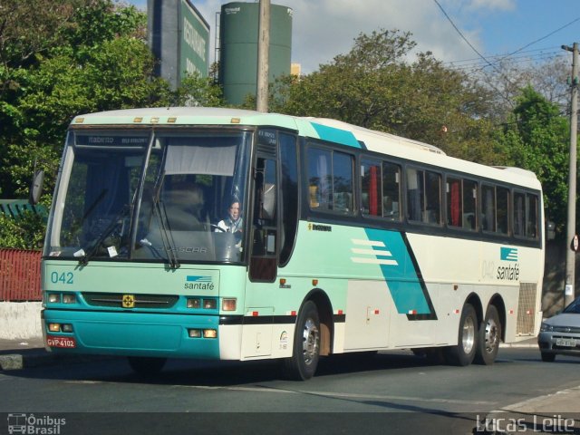 Santa Fé Transportes 042 na cidade de Belo Horizonte, Minas Gerais, Brasil, por Lucas Leite. Número da foto: #1411073.
