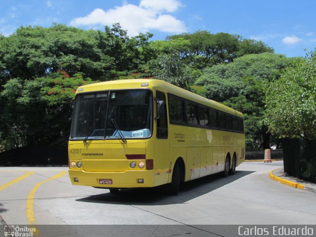 Viação Itapemirim 42001 na cidade de São Paulo, São Paulo, Brasil, por Carlos Eduardo. Número da foto: #1416448.