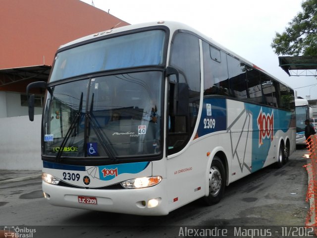 Auto Viação 1001 2309 na cidade de Rio de Janeiro, Rio de Janeiro, Brasil, por Alexandre  Magnus. Número da foto: #1418481.