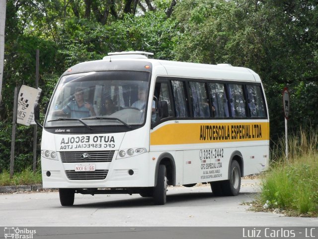 Ônibus Particulares 6166 na cidade de Recife, Pernambuco, Brasil, por Luiz Carlos de Santana. Número da foto: #1419216.