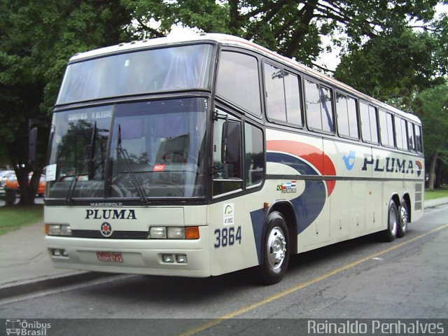 Pluma Conforto e Turismo 3864 na cidade de Curitiba, Paraná, Brasil, por Reinaldo Penha. ID da foto: 1418468.