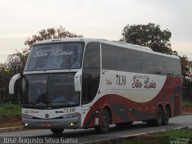 Expresso São Luiz 7130 na cidade de Brasília, Distrito Federal, Brasil, por José Augusto da Silva Gama. Número da foto: #1422675.
