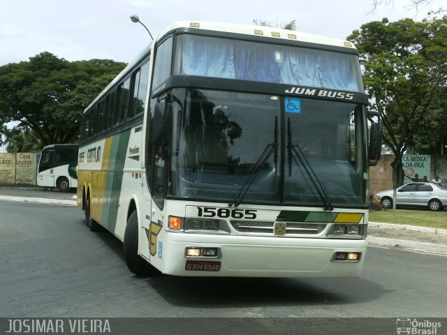 Empresa Gontijo de Transportes 15865 na cidade de Curvelo, Minas Gerais, Brasil, por Josimar Vieira. ID da foto: 1424014.