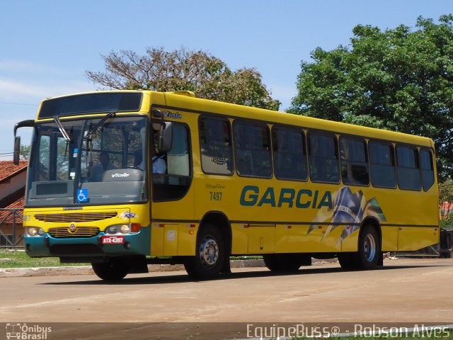 Viação Garcia 7497 na cidade de Maringá, Paraná, Brasil, por Robson Alves. Número da foto: #1426683.