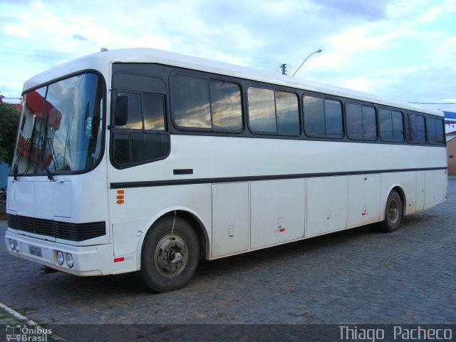 Ônibus Particulares 2339 na cidade de Cocos, Bahia, Brasil, por Thiago  Pacheco. Número da foto: #1429719.