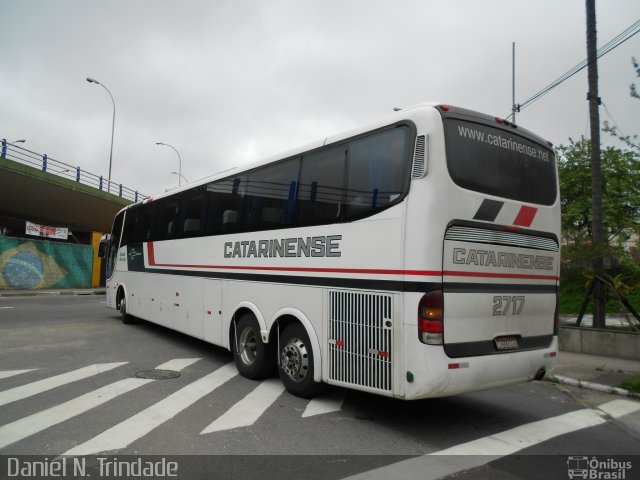 Auto Viação Catarinense 2717 na cidade de Santo André, São Paulo, Brasil, por Daniel Nascimento  Trindade. Número da foto: #1382456.