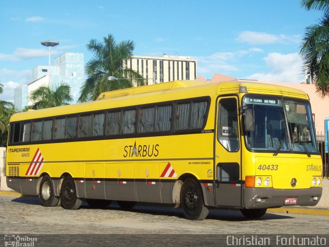 Viação Itapemirim 40433 na cidade de Governador Valadares, Minas Gerais, Brasil, por Christian  Fortunato. ID da foto: 1381860.