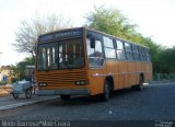 Ônibus Particulares 0852 na cidade de Canindé, Ceará, Brasil, por Nildo Barroso. Número da foto: #:id.