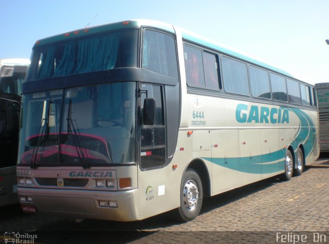 Viação Garcia 6444 na cidade de Londrina, Paraná, Brasil, por Felipe  Dn. Número da foto: #1384879.
