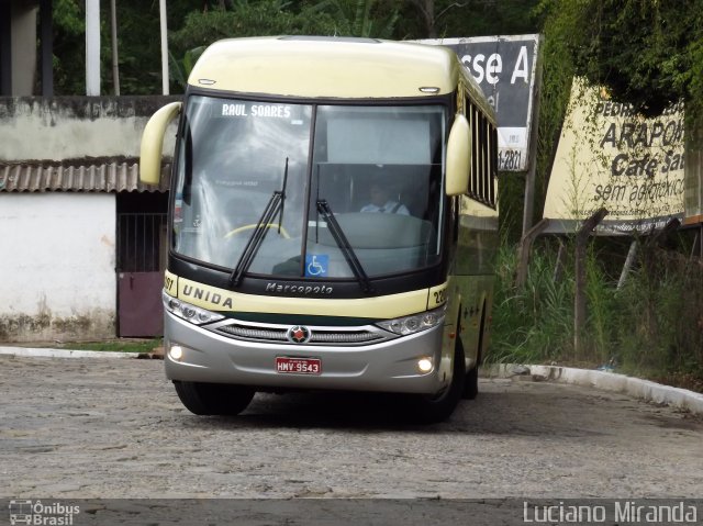 Empresa Unida Mansur e Filhos 2201 na cidade de Viçosa, Minas Gerais, Brasil, por Luciano Miranda. Número da foto: #1386216.