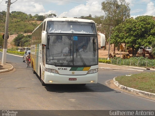 Empresa Gontijo de Transportes 12340 na cidade de Araxá, Minas Gerais, Brasil, por Guilherme Antonio. Número da foto: #1384759.