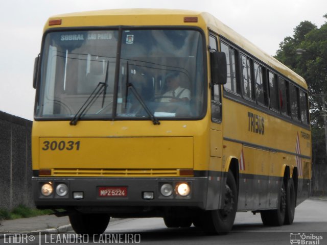 Viação Itapemirim 30031 na cidade de São Paulo, São Paulo, Brasil, por Leandro Carneiro. ID da foto: 1388920.