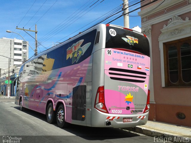 Turisa Turismo 10030 na cidade de Pelotas, Rio Grande do Sul, Brasil, por Felipe Alves. Número da foto: #1392517.