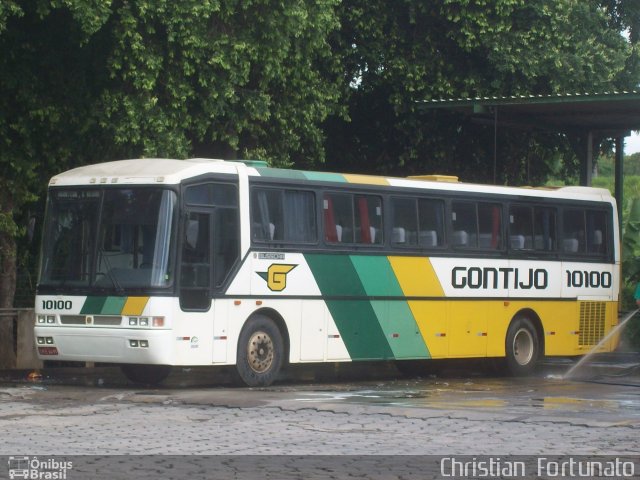 Empresa Gontijo de Transportes 10100 na cidade de Governador Valadares, Minas Gerais, Brasil, por Christian  Fortunato. ID da foto: 1394568.