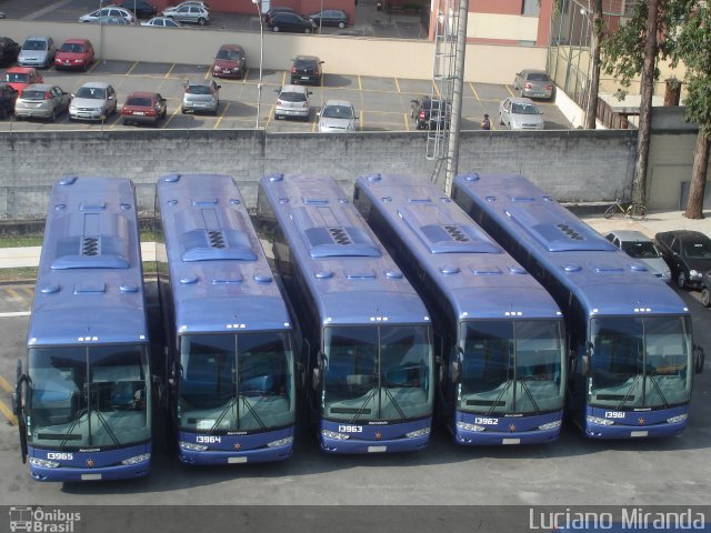Viação Salutaris e Turismo 13964 na cidade de São Paulo, São Paulo, Brasil, por Luciano Miranda. Número da foto: #1396293.
