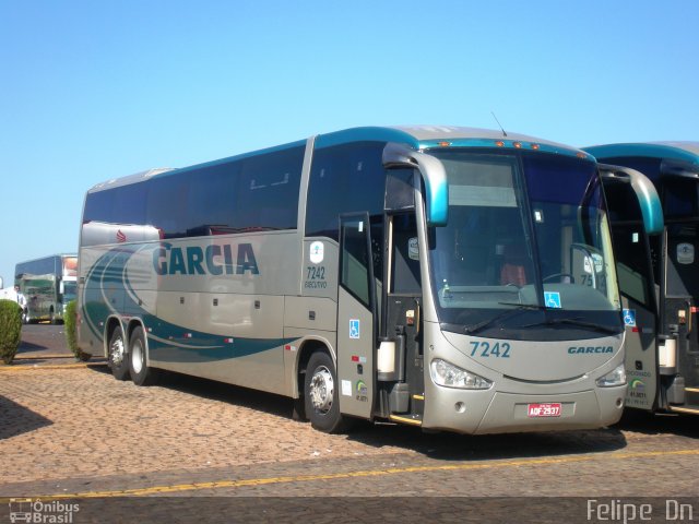 Viação Garcia 7242 na cidade de Londrina, Paraná, Brasil, por Felipe  Dn. Número da foto: #1396314.