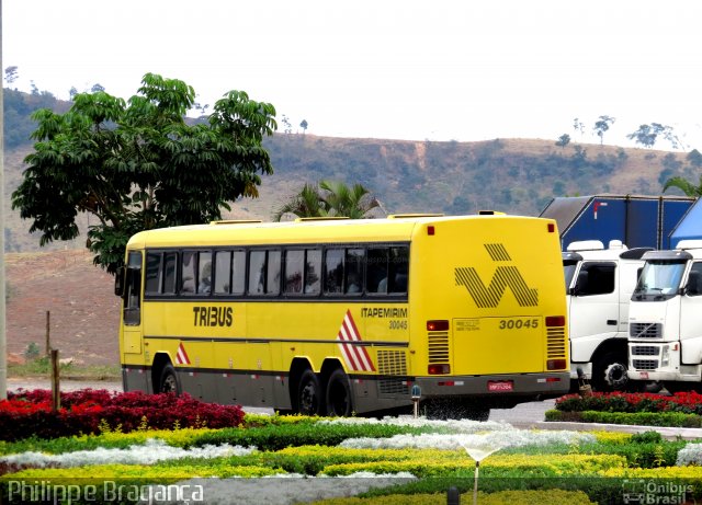 Viação Itapemirim 30045 na cidade de João Monlevade, Minas Gerais, Brasil, por Philippe Almeida. Número da foto: #1443307.