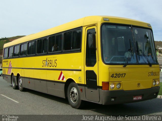 Viação Itapemirim 42017 na cidade de Barra do Piraí, Rio de Janeiro, Brasil, por José Augusto de Souza Oliveira. ID da foto: 1468556.