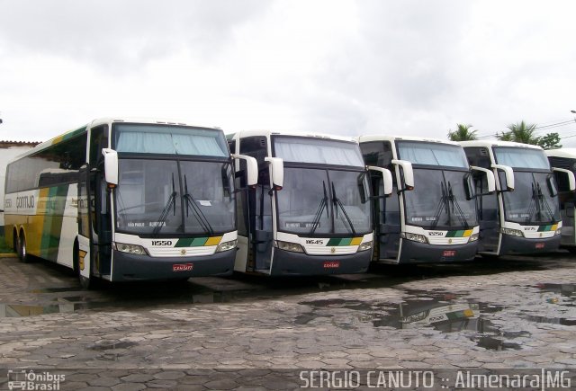Empresa Gontijo de Transportes 11550 na cidade de Almenara, Minas Gerais, Brasil, por Sérgio Augusto Braga Canuto. Número da foto: #1468633.