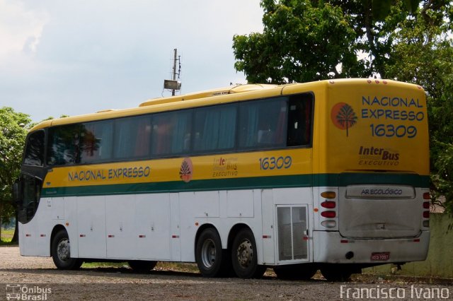 Nacional Expresso 16309 na cidade de Assis, São Paulo, Brasil, por Francisco Ivano. Número da foto: #1472418.