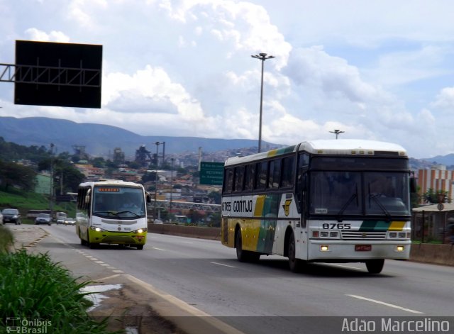 Empresa Gontijo de Transportes 8765 na cidade de Belo Horizonte, Minas Gerais, Brasil, por Adão Raimundo Marcelino. ID da foto: 1471877.