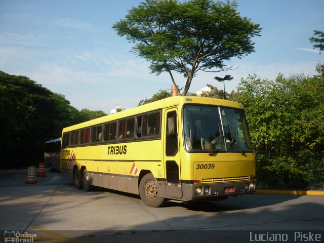 Viação Itapemirim 30039 na cidade de São Paulo, São Paulo, Brasil, por Luciano  Piske. Número da foto: #1470555.