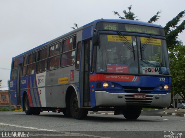 Expresso SBC 228 na cidade de São Bernardo do Campo, São Paulo, Brasil, por Luis Nunez. Número da foto: #1472270.