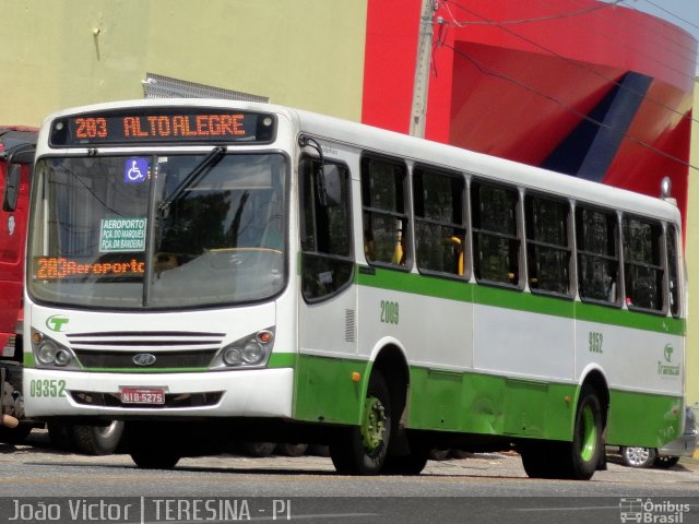 Transcol Transportes Coletivos 09352 na cidade de Teresina, Piauí, Brasil, por João Victor. Número da foto: #1473570.